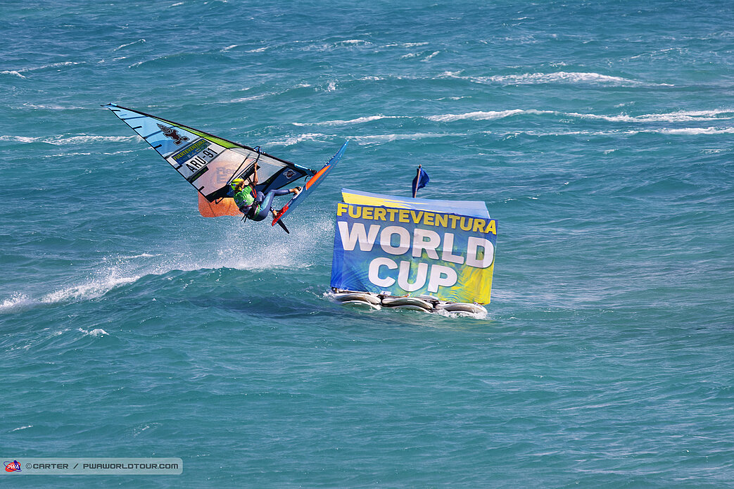 Wing Foiling
